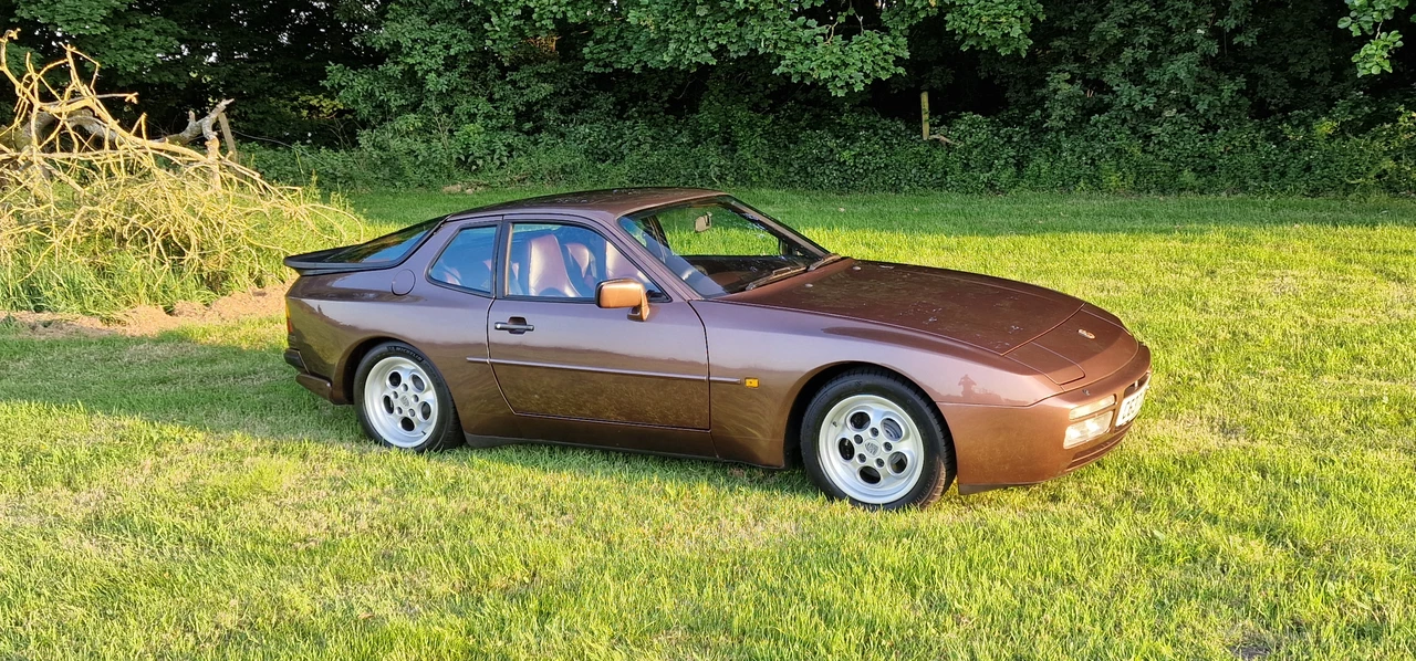 1986 Porsche 944 Turbo - Image 9 of 31