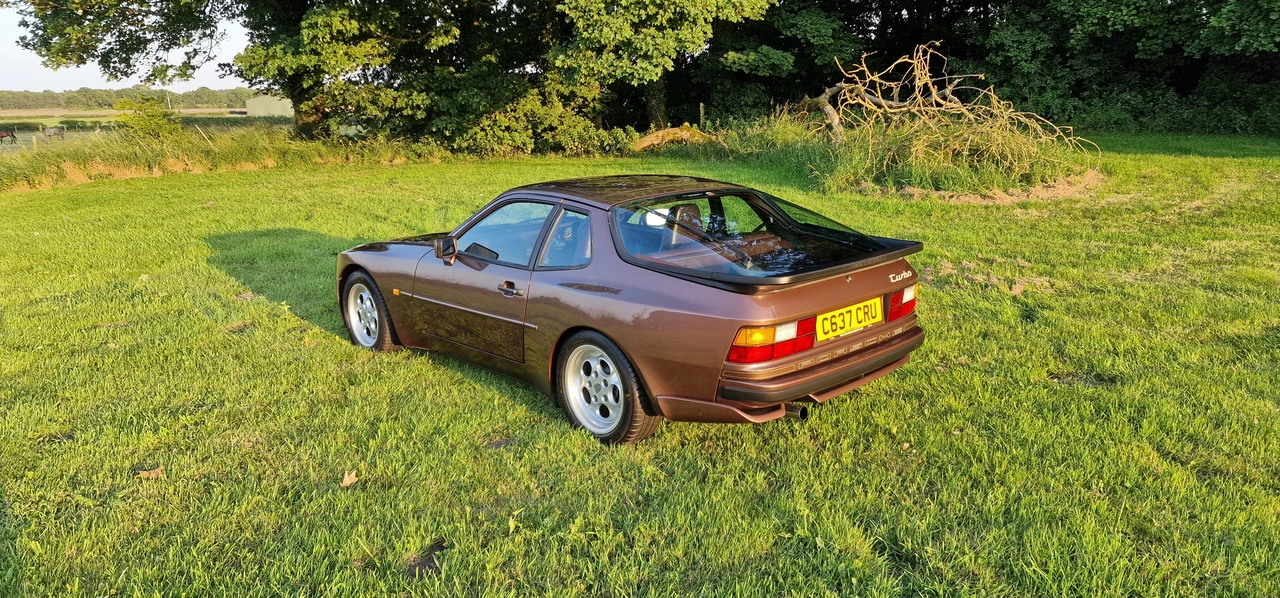 1986 Porsche 944 Turbo - Image 6 of 31