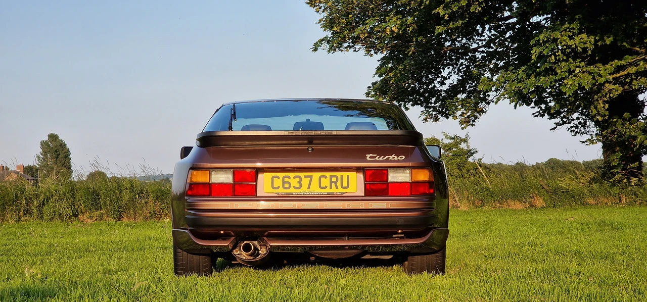 1986 Porsche 944 Turbo - Image 7 of 31