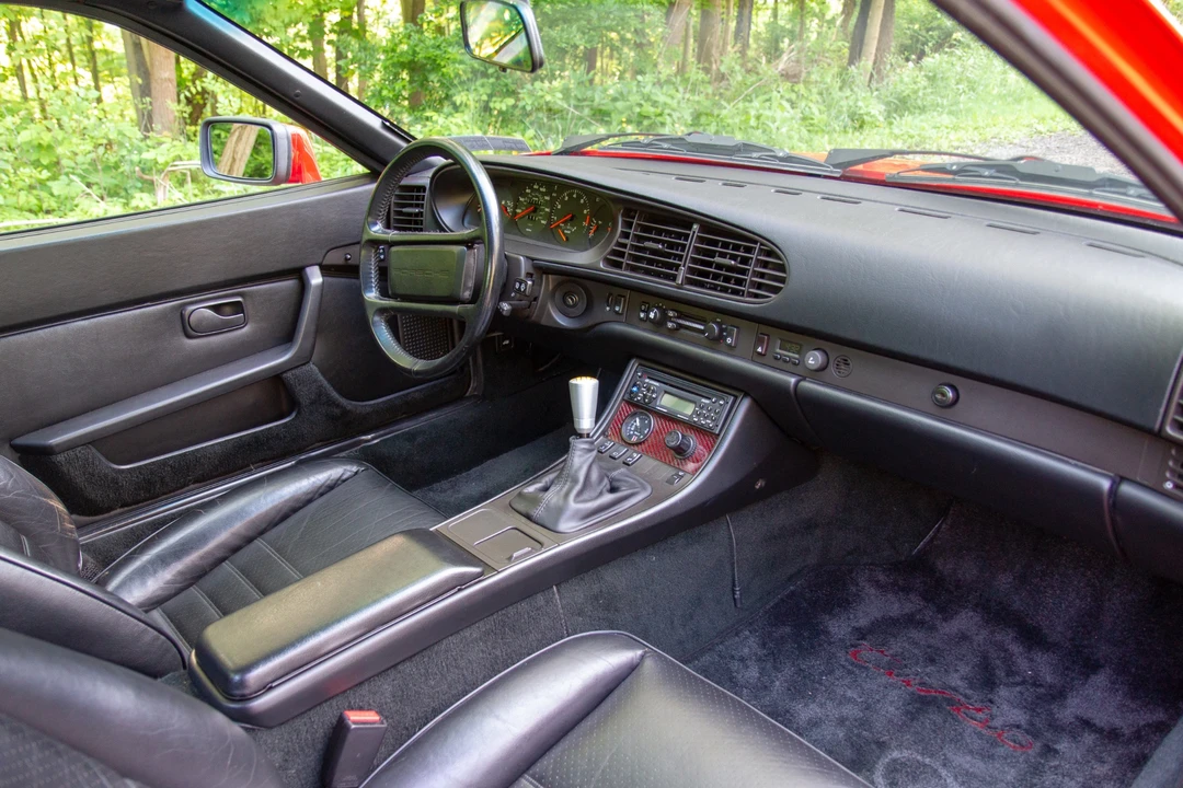1986 Porsche 944 Turbo - Image 28 of 31