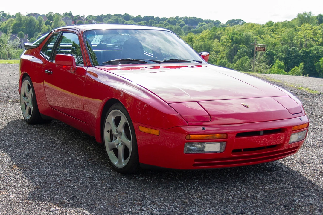 1986 Porsche 944 Turbo - Image 16 of 31