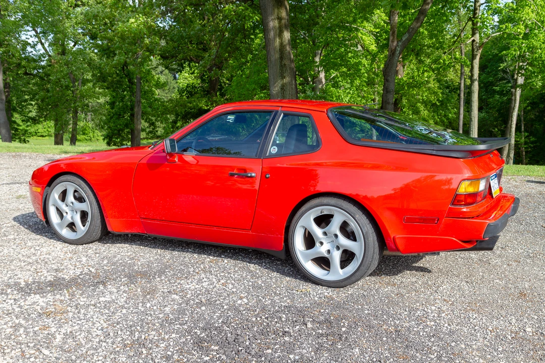 1986 Porsche 944 Turbo - Image 6 of 31
