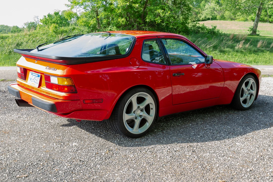 1986 Porsche 944 Turbo - Image 12 of 31
