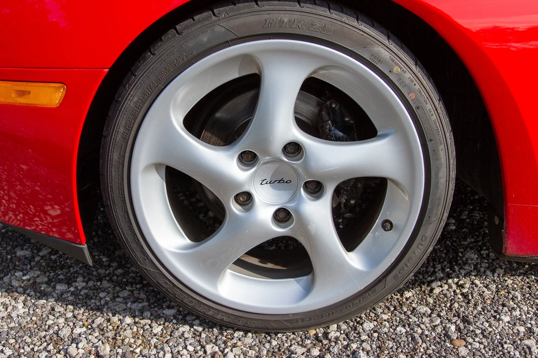 1986 Porsche 944 Turbo - Image 20 of 31