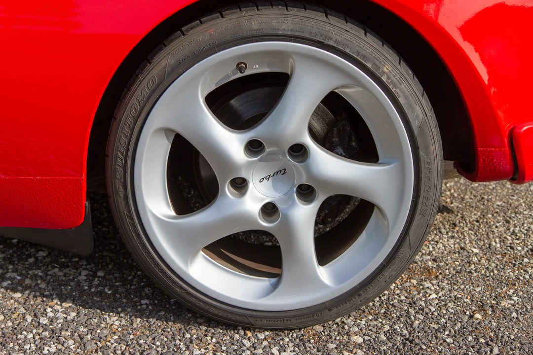 1986 Porsche 944 Turbo - Image 21 of 31