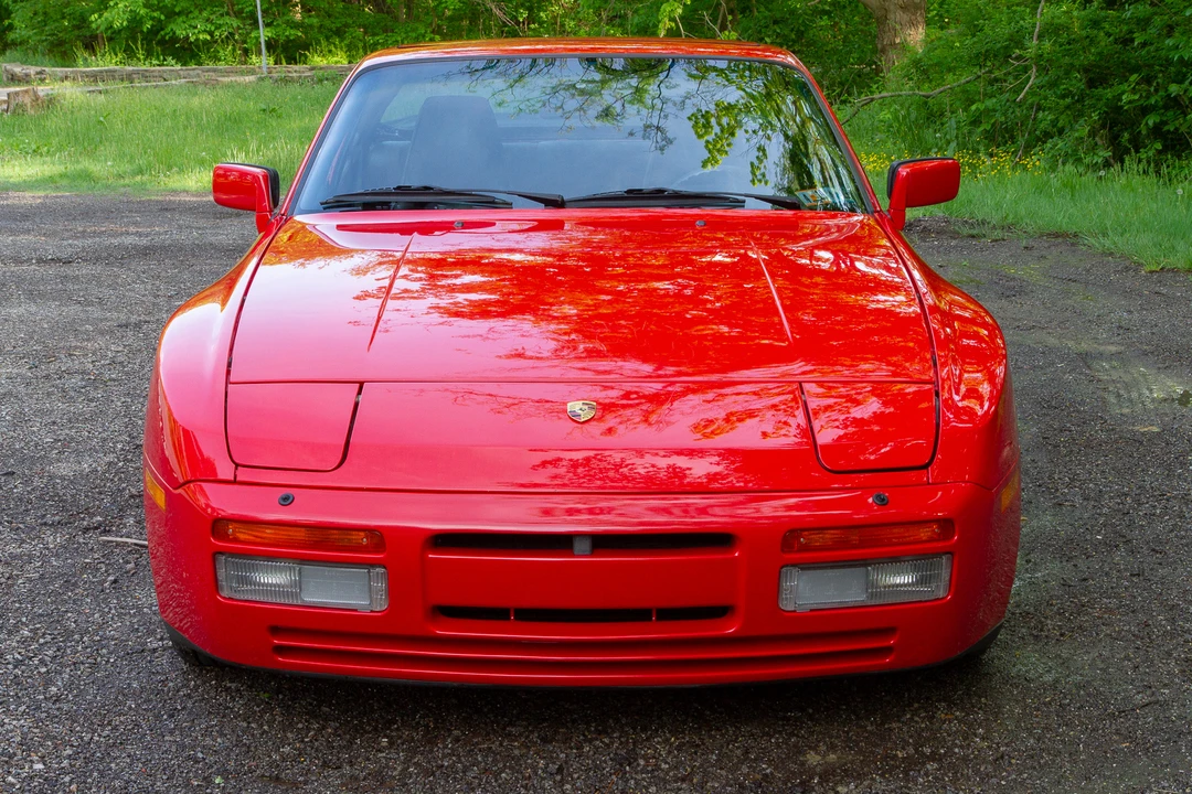 1986 Porsche 944 Turbo - Image 11 of 31