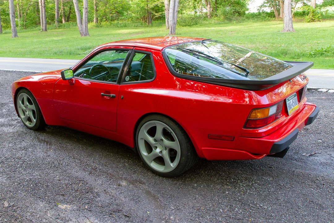 1986 Porsche 944 Turbo - Image 7 of 31