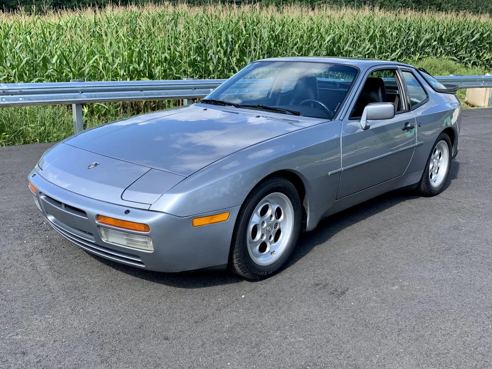 1986 Porsche 944 Turbo - Image 6 of 31