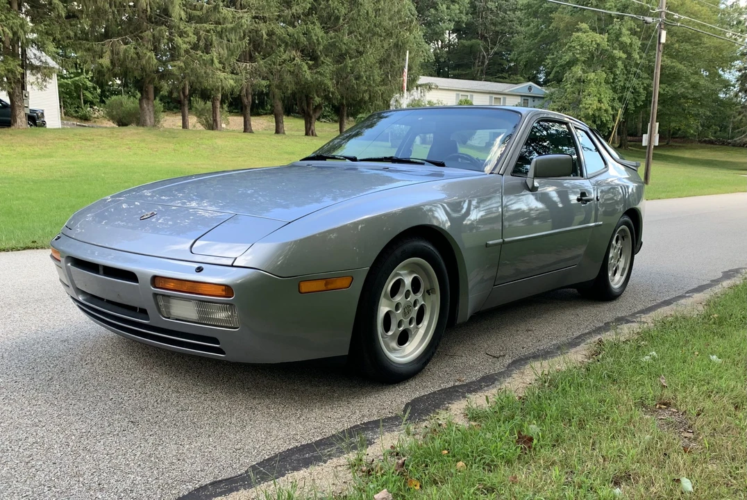 1986 Porsche 944 Turbo - Image 10 of 31
