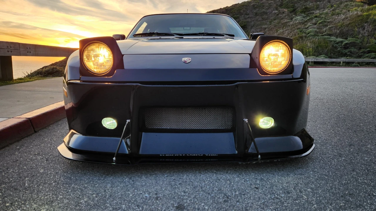 1986 Porsche 944 Turbo - Image 7 of 31