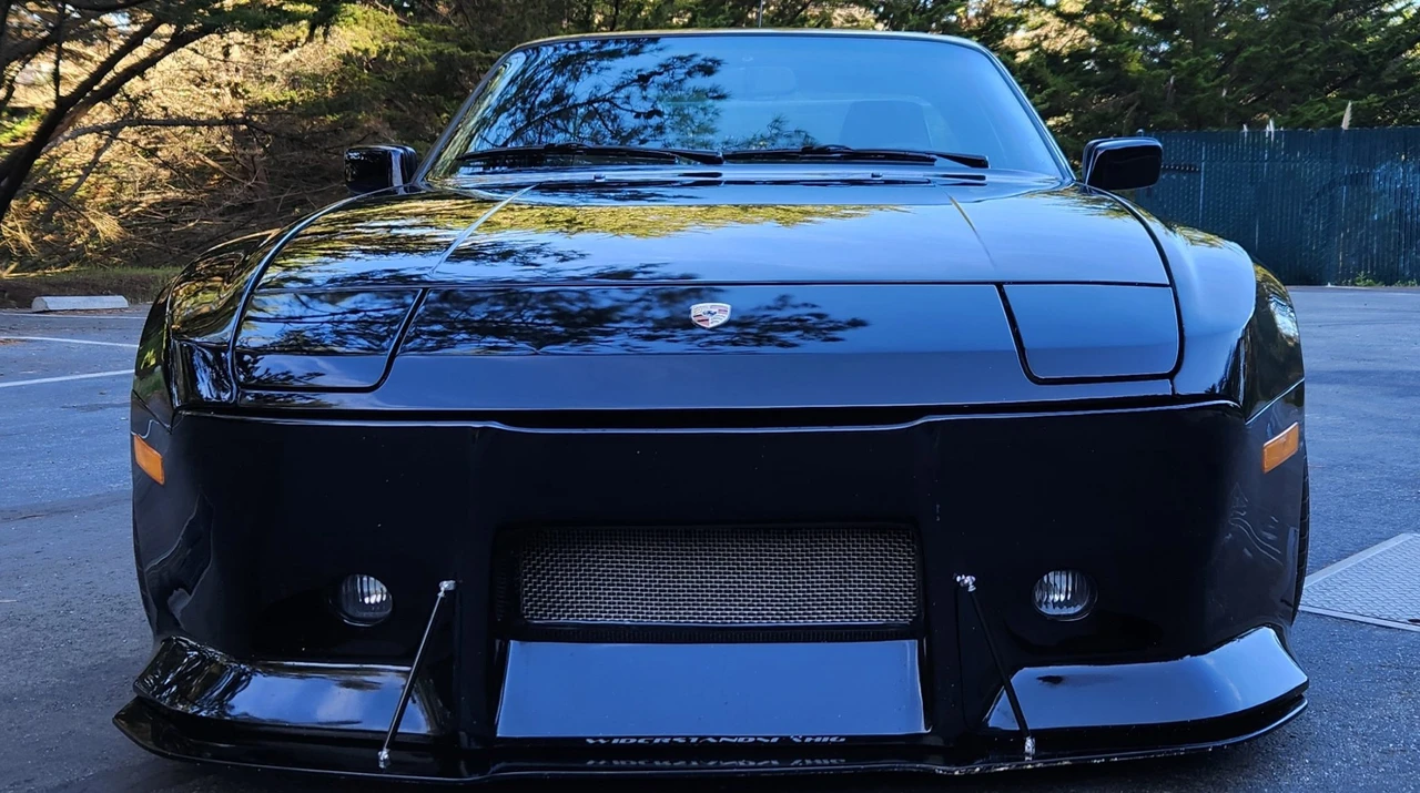 1986 Porsche 944 Turbo - Image 6 of 31