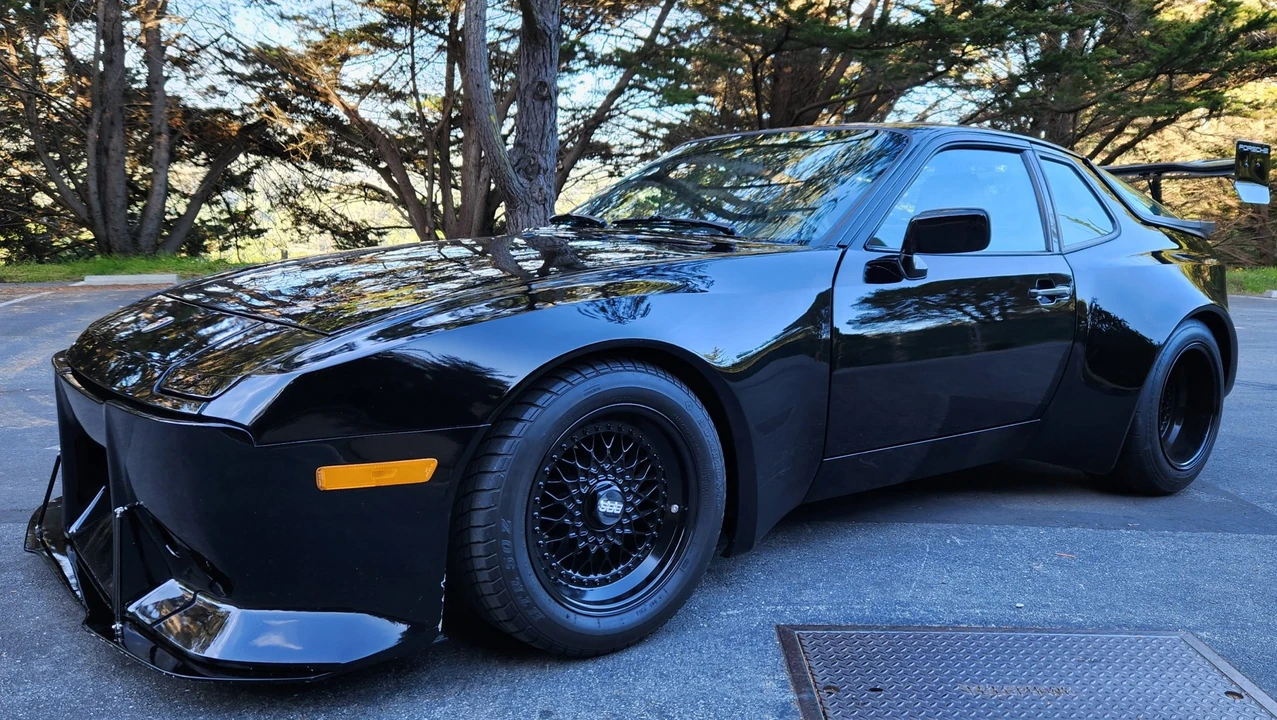 1986 Porsche 944 Turbo - Image 2 of 31