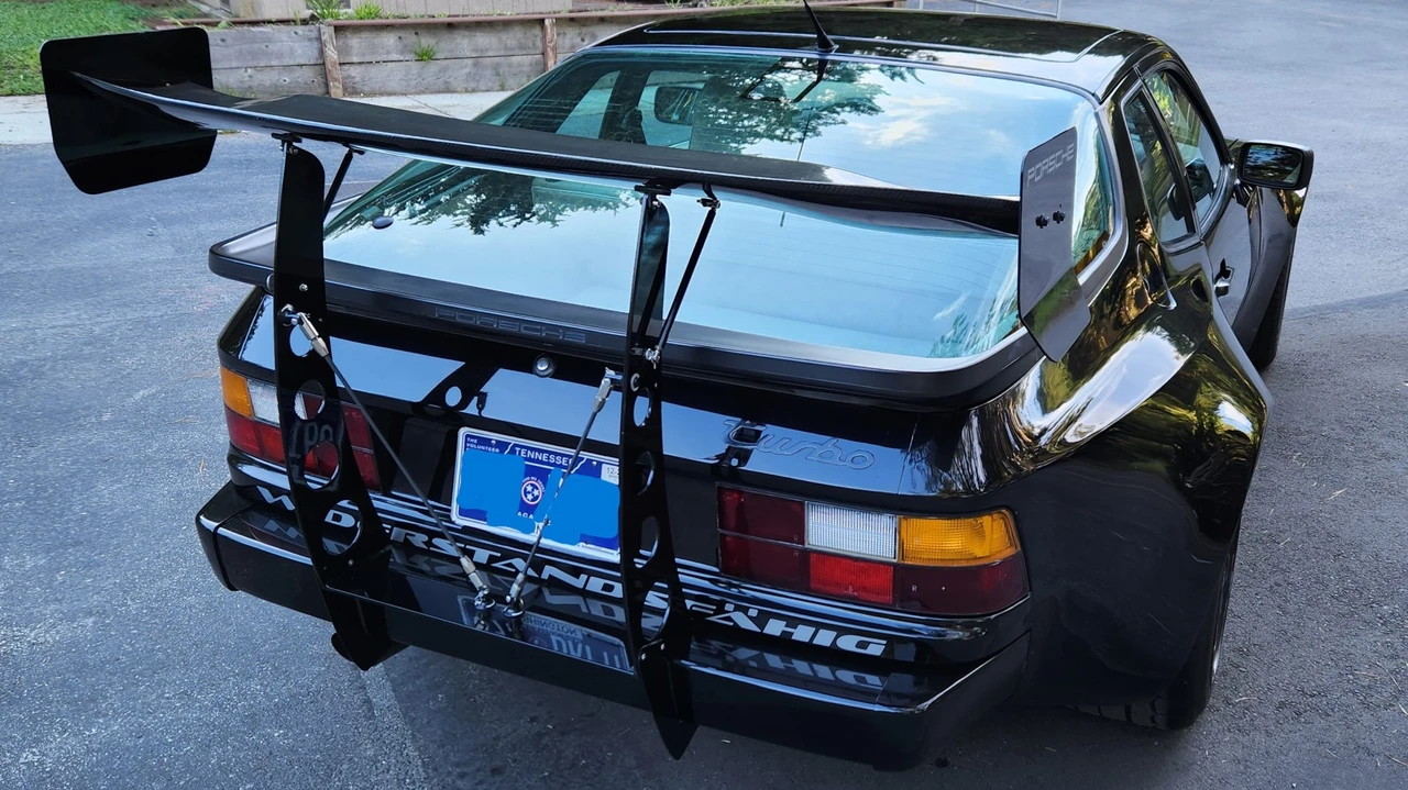 1986 Porsche 944 Turbo - Image 18 of 31