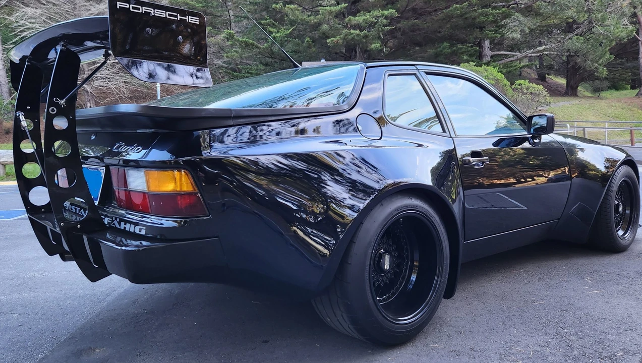 1986 Porsche 944 Turbo - Image 15 of 31