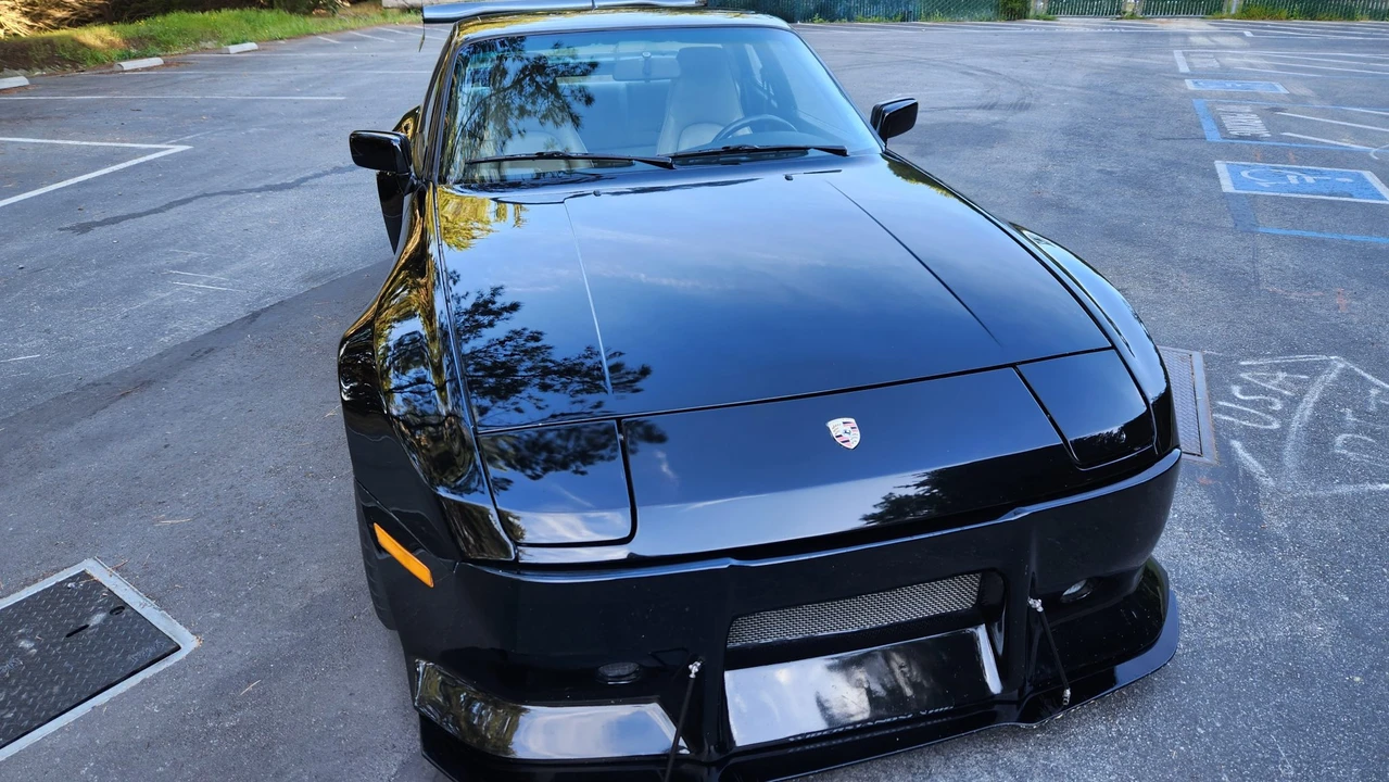 1986 Porsche 944 Turbo - Image 10 of 31