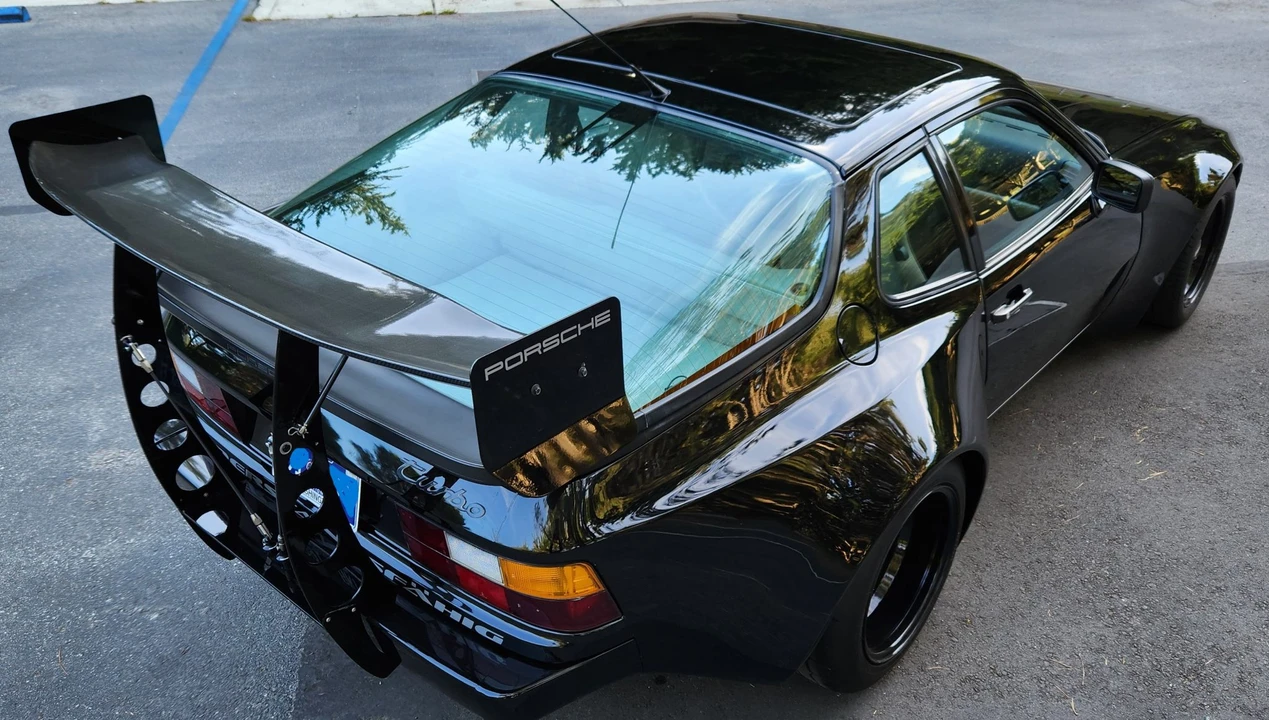1986 Porsche 944 Turbo - Image 16 of 31