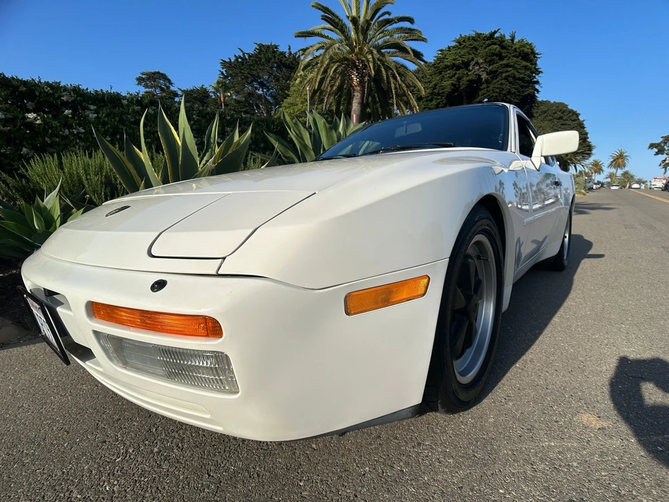 1986 Porsche 944 Turbo - Image 6 of 14