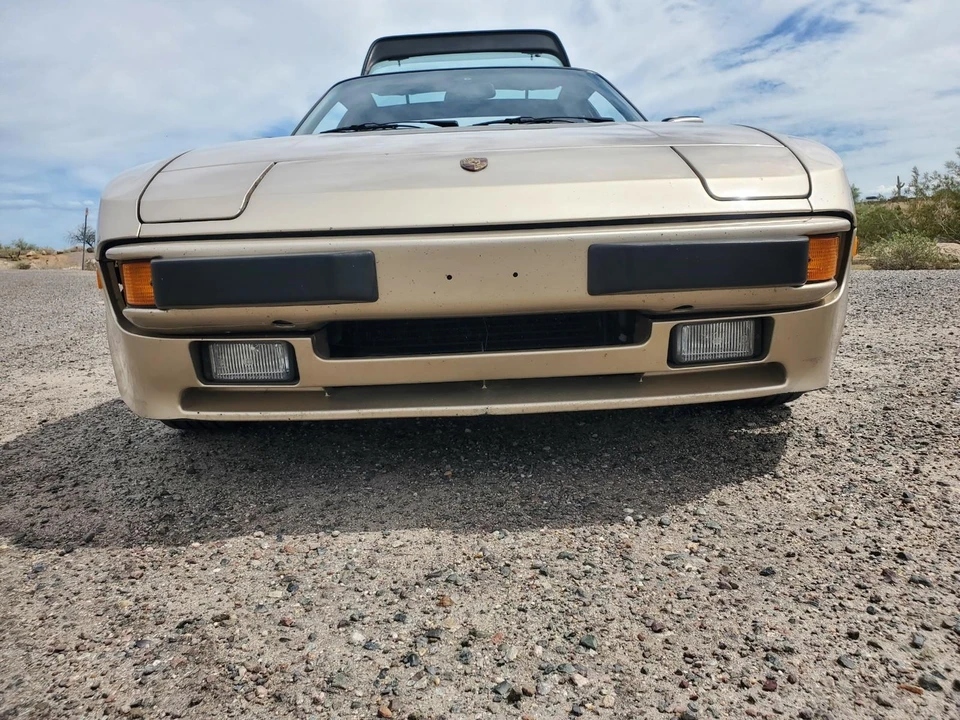1986 Porsche 944 - Image 8 of 31