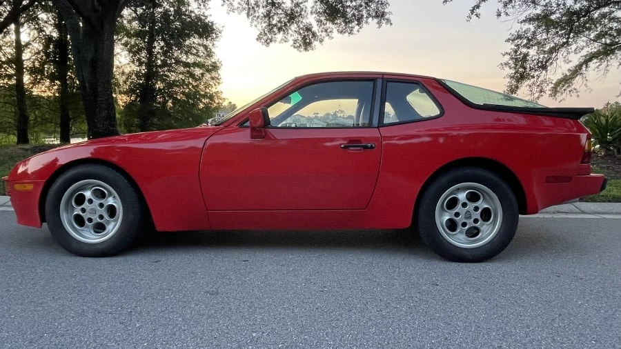 1986 Porsche 944 - Image 8 of 23