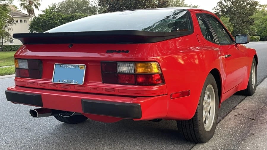 1986 Porsche 944 - Image 3 of 23