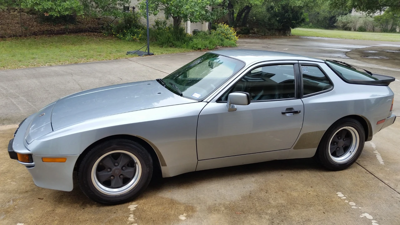 1986 Porsche 944 - Image 6 of 31