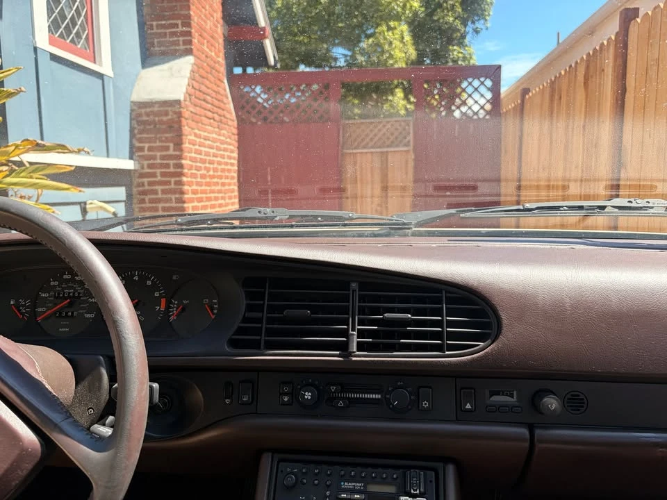 1986 Porsche 944 - Image 8 of 13