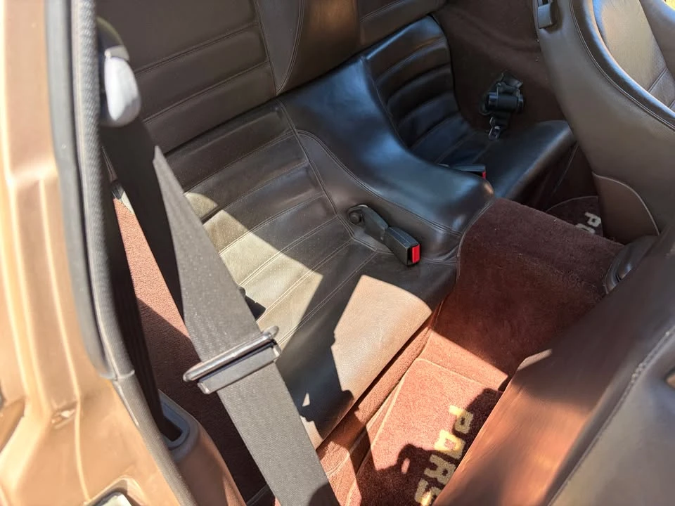 1986 Porsche 944 - Image 7 of 13