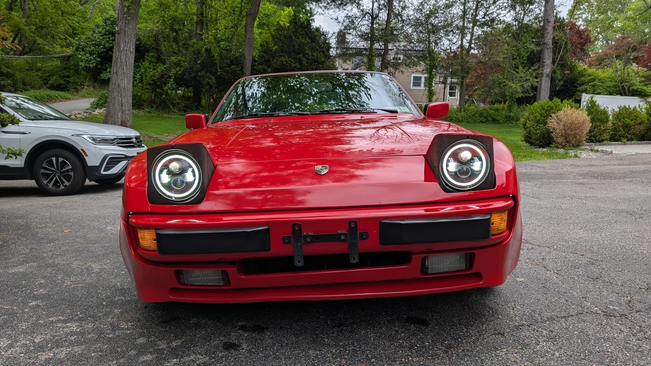 1986 Porsche 944 - Image 6 of 31