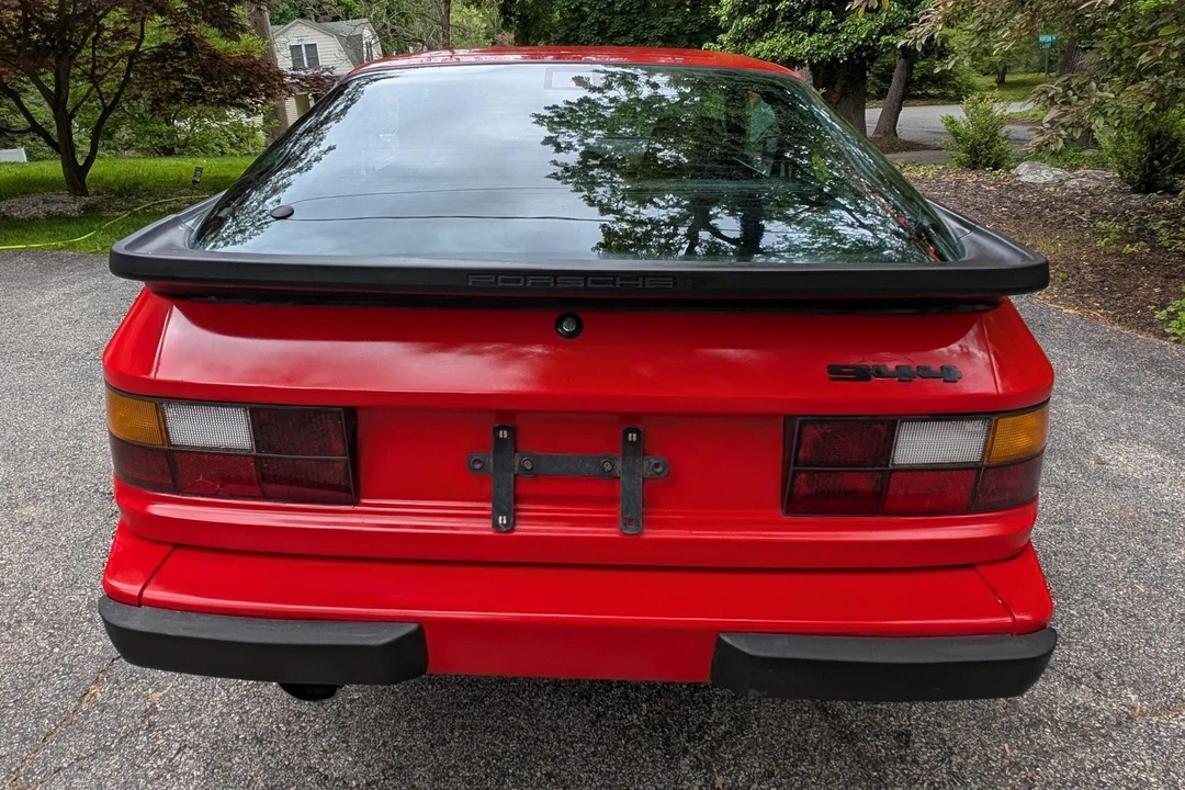 1986 Porsche 944 - Image 5 of 31
