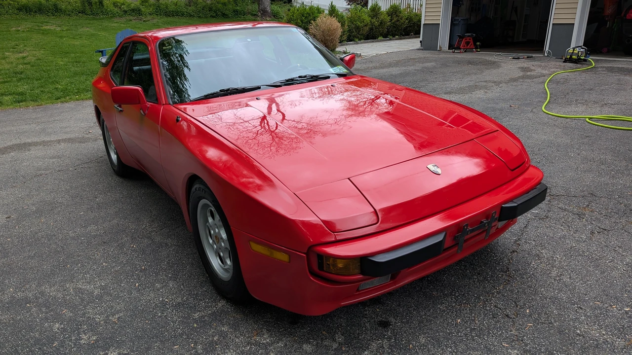 1986 Porsche 944 - Image 15 of 31