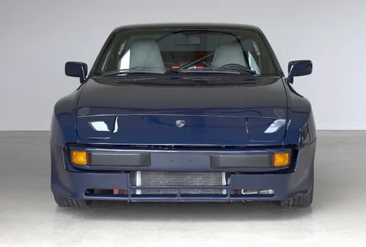1986 Porsche 944 LS V8