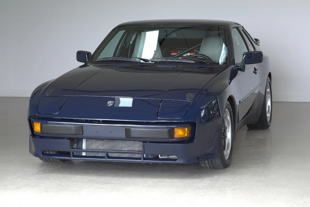 1986 Porsche 944 - Image 4 of 20