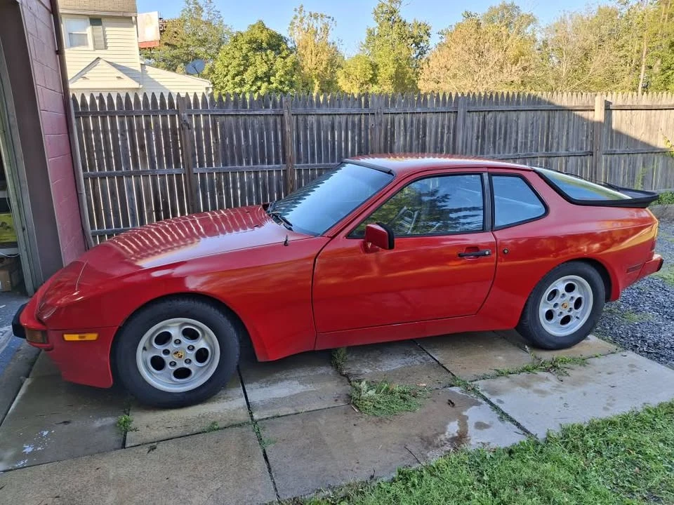 1986 Porsche 944 - Image 3 of 15