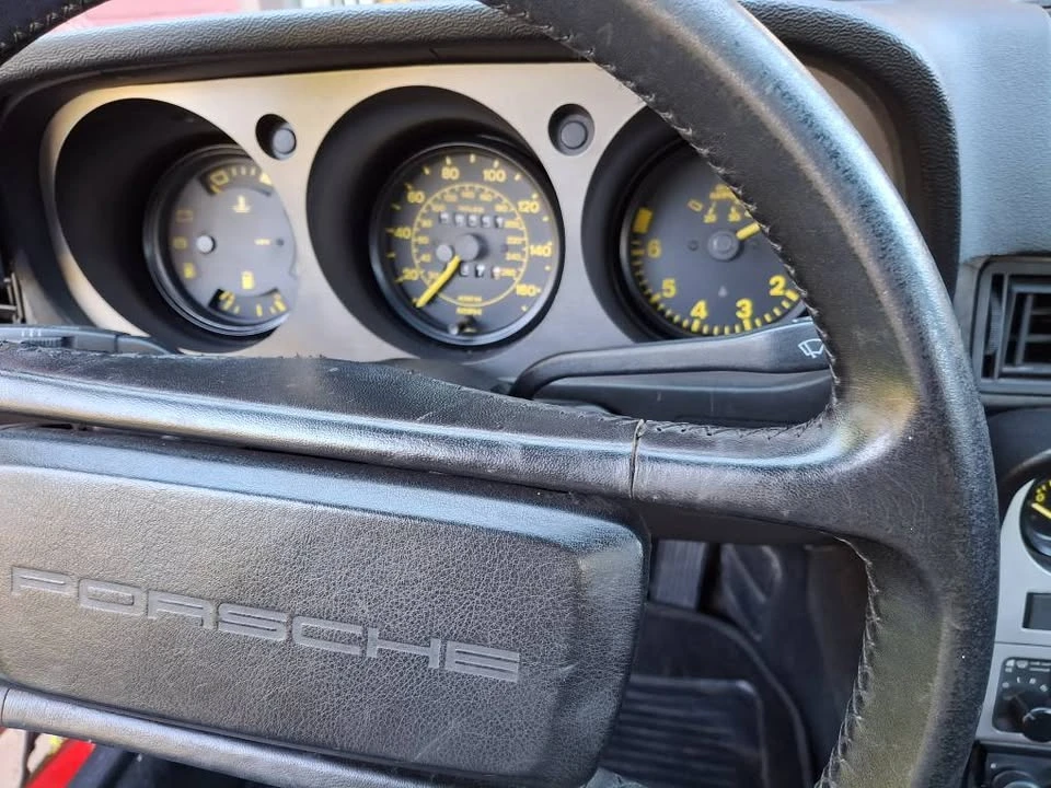 1986 Porsche 944 - Image 15 of 15