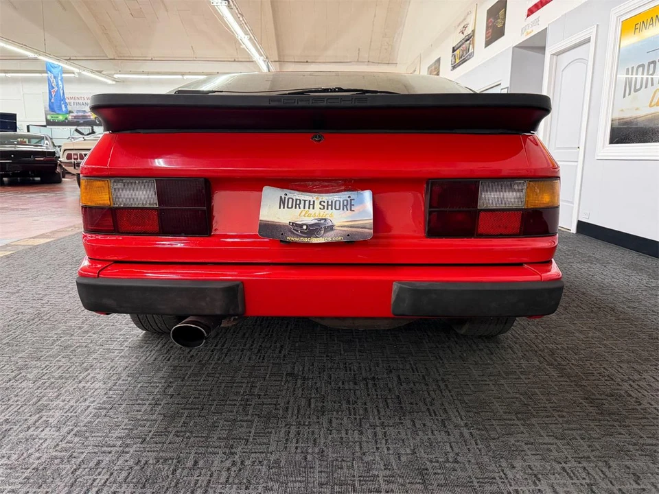1986 Porsche 944 - Image 11 of 31