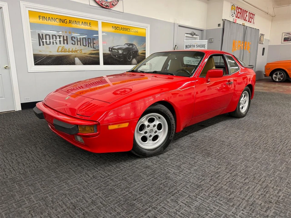 1986 Porsche 944 - Image 2 of 31