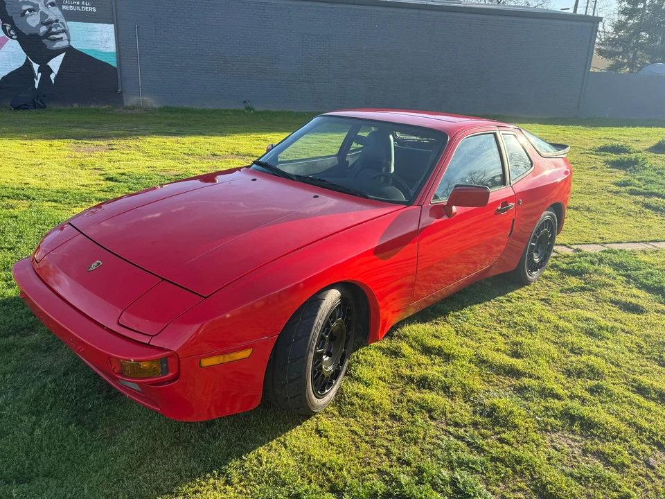 1986 Porsche 944 - Image 7 of 31