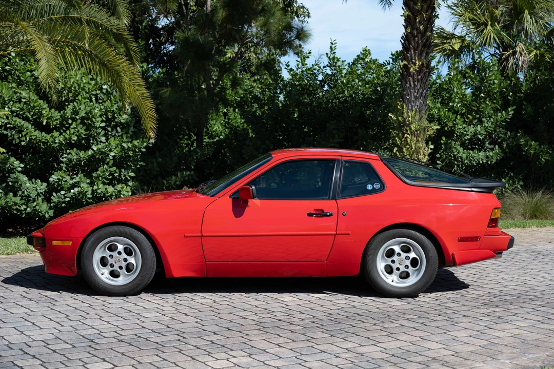 1986 Porsche 944 - Image 19 of 31