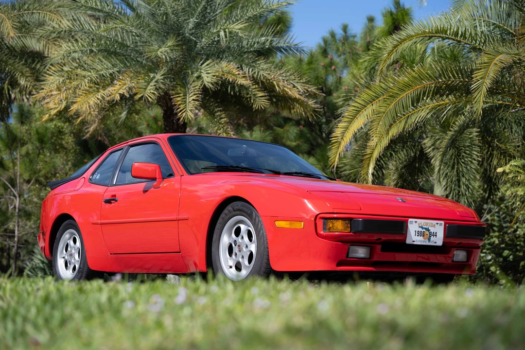 1986 Porsche 944 - Image 4 of 31