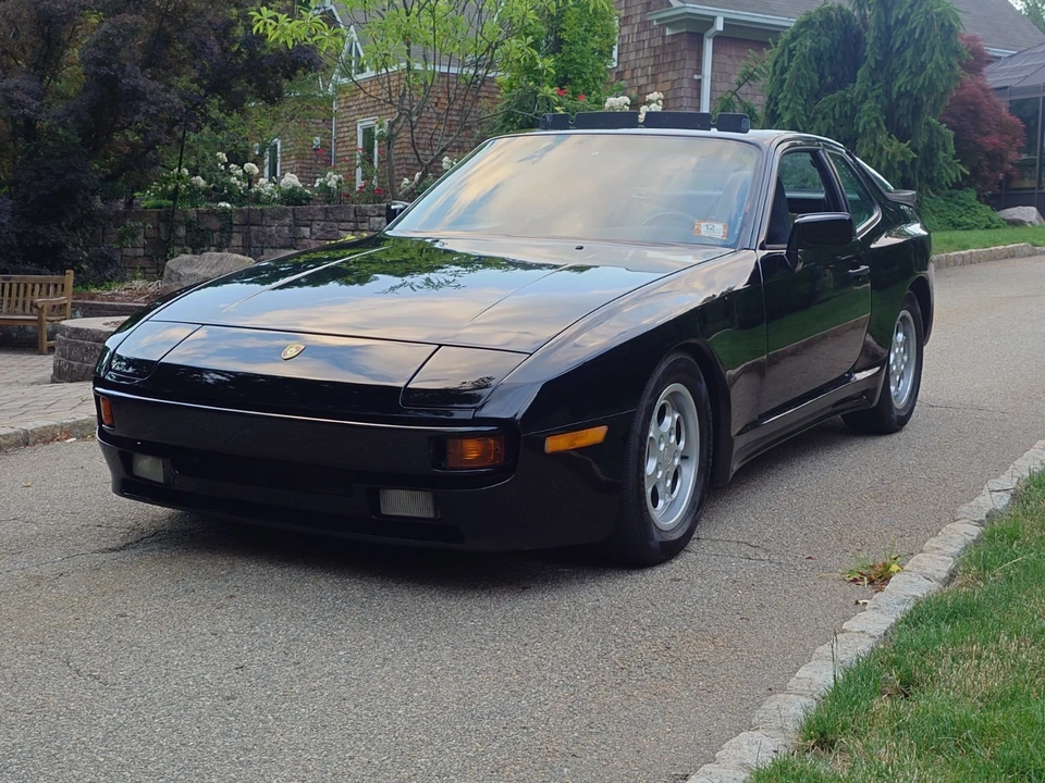 1986 Porsche 944 - Image 5 of 31