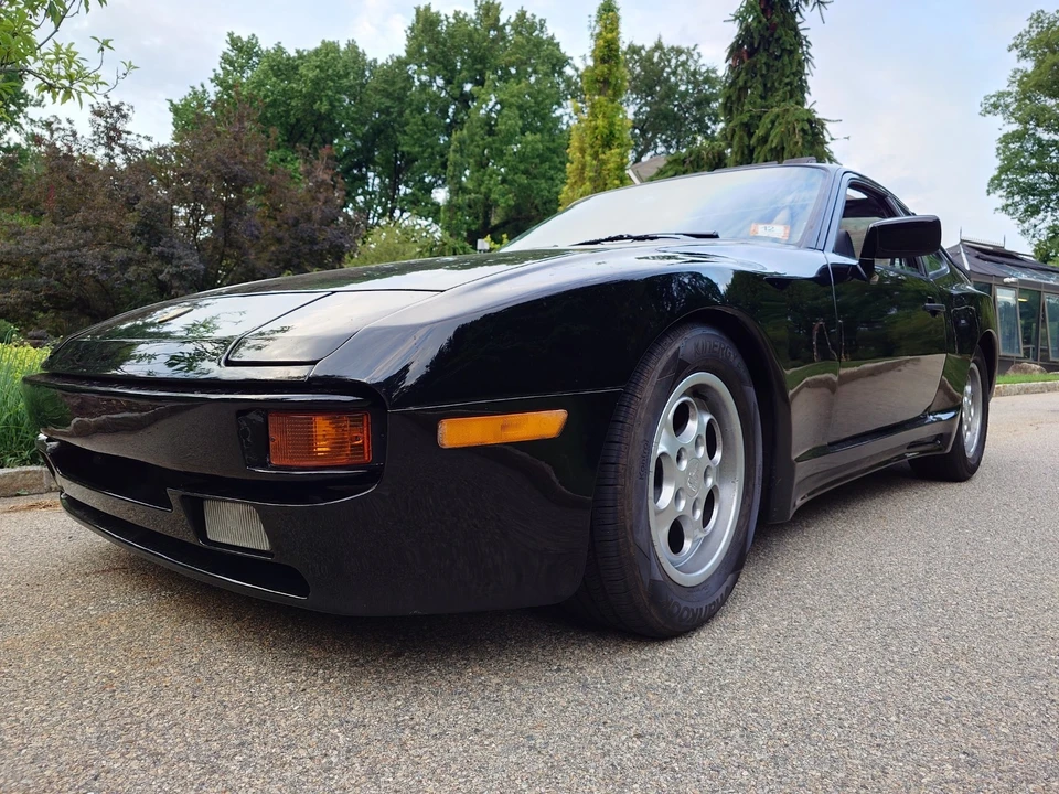 1986 Porsche 944 - Image 19 of 31