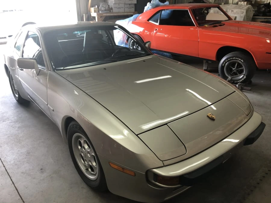 1986 Porsche 944 - Image 9 of 11