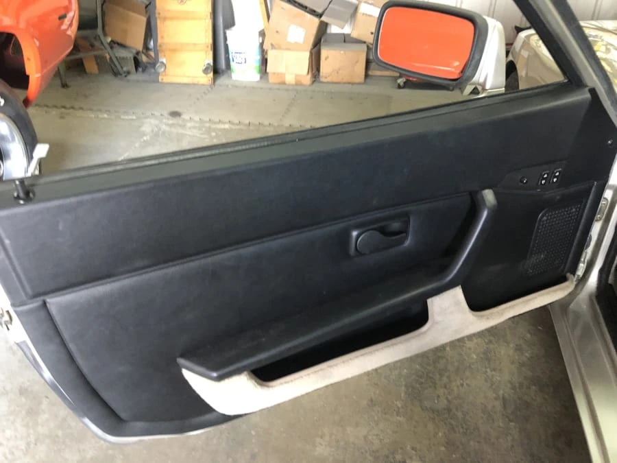 1986 Porsche 944 - Image 7 of 11