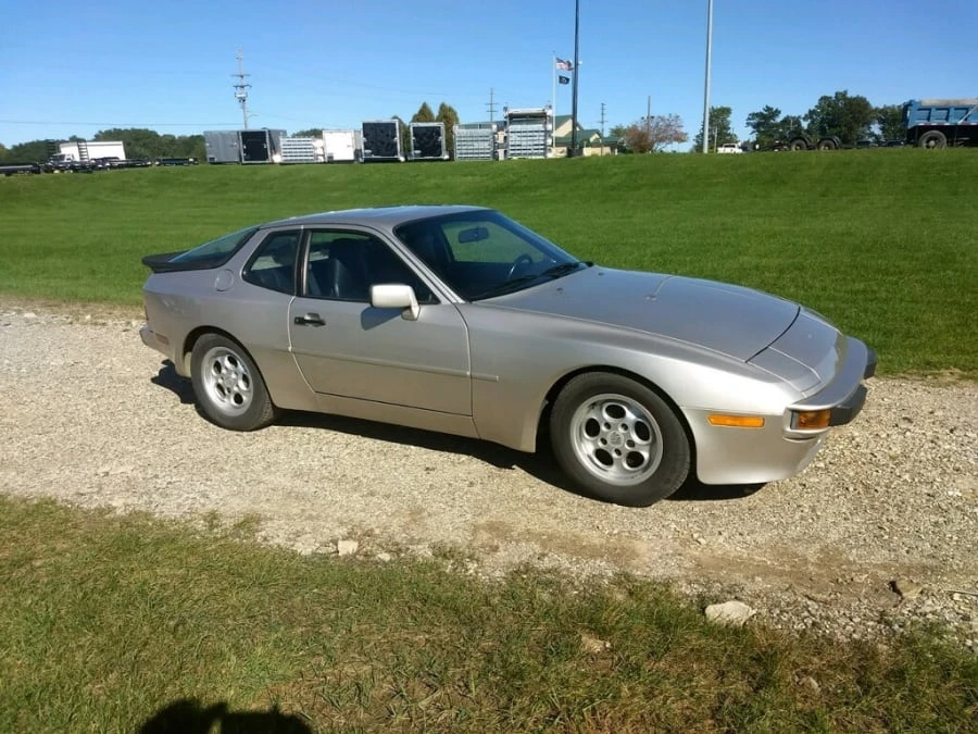 1986 Porsche 944 - Image 11 of 11