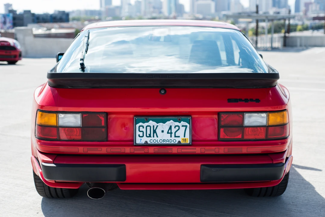 1986 Porsche 944 - Image 27 of 31