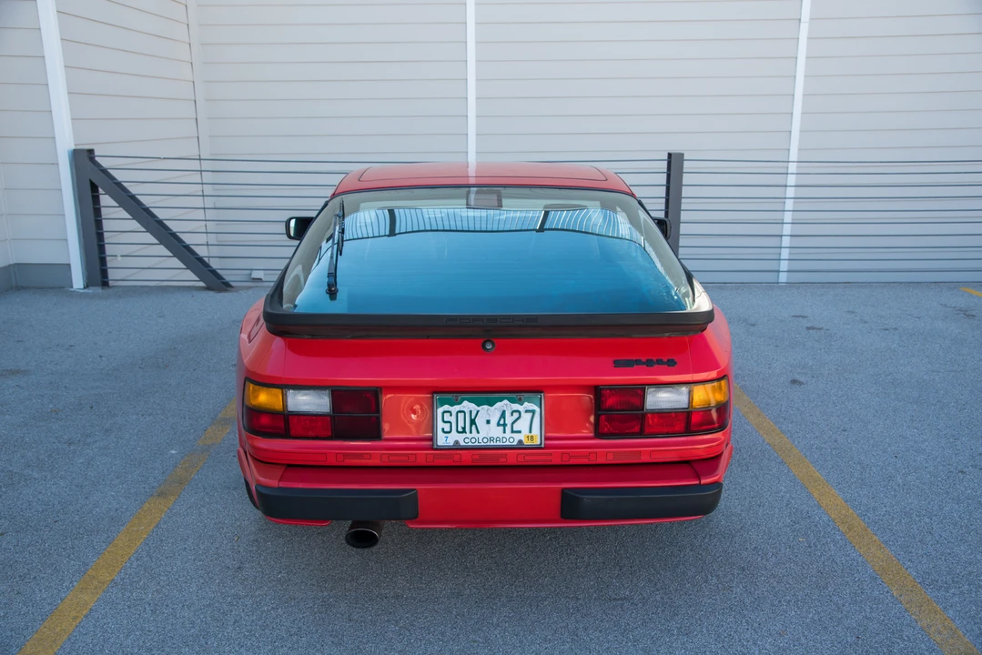 1986 Porsche 944 - Image 5 of 31