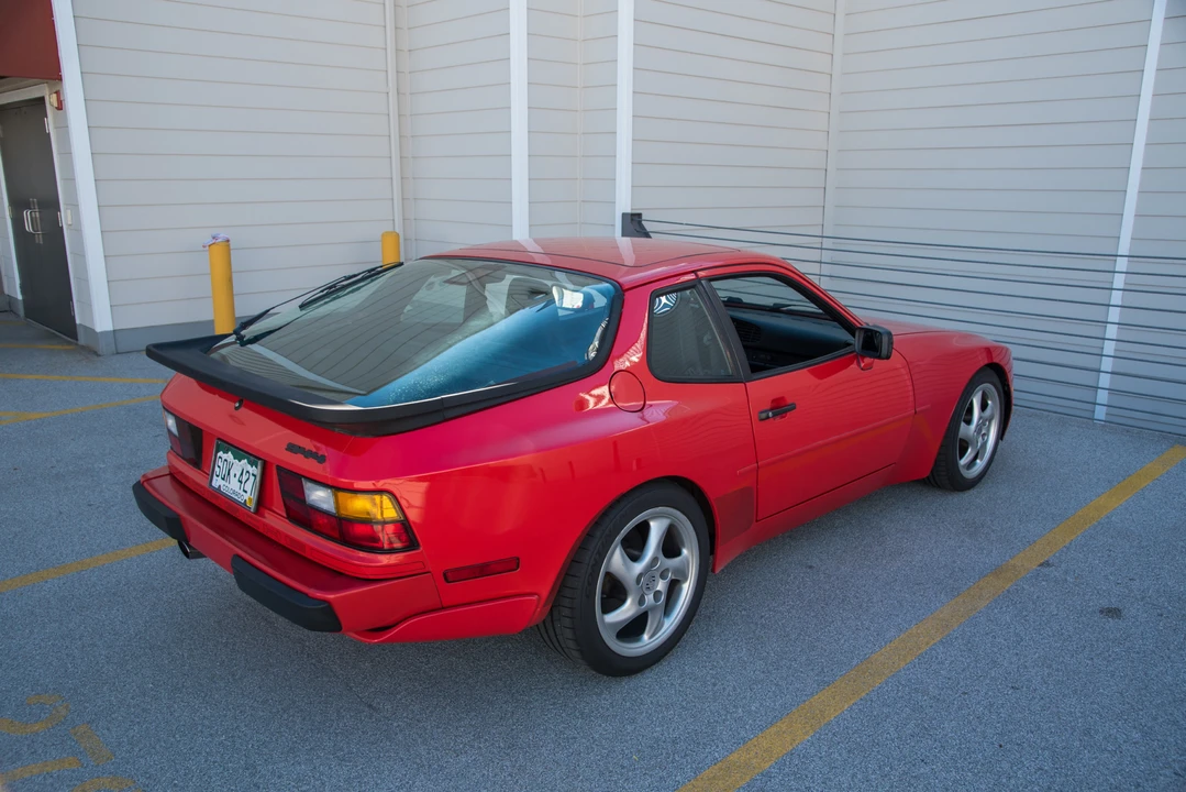 1986 Porsche 944 - Image 6 of 31
