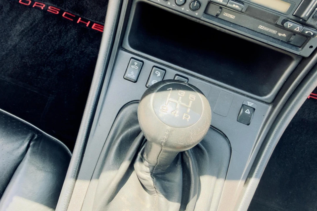 1986 Porsche 944 - Image 30 of 31