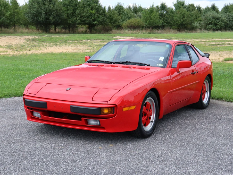 1986 Porsche 944 - Image 3 of 31