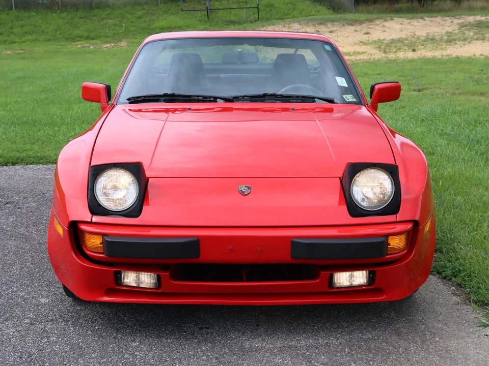 1986 Porsche 944 - Image 6 of 31